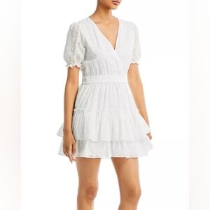 Wayf Modern Feminine White Mini Dress Size Small